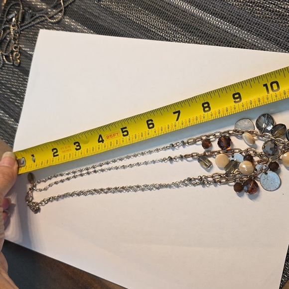 White house, black market necklace, Multicolor - Picture 3 of 3